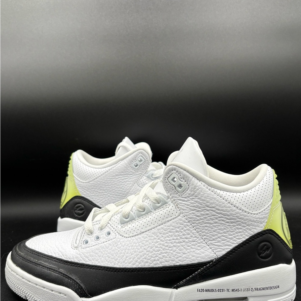 Air Jordan 3 Fragment Size 9 New